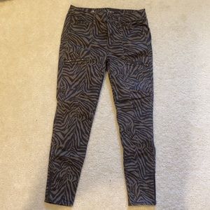 WHBM skinny crop jeans